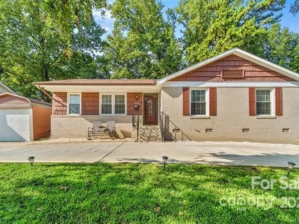 4463 Millbridge Dr, Charlotte, NC 28208