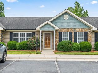 711 Sunset Ave APT F, Asheboro, NC 27203