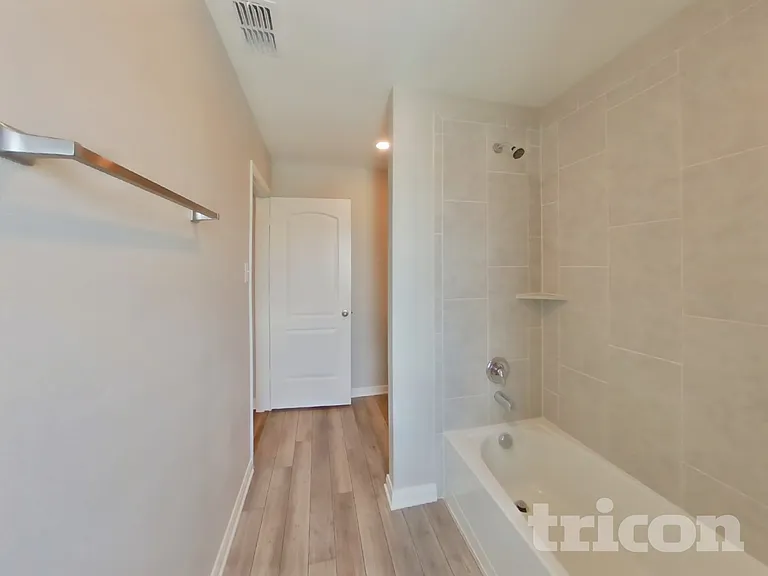 3109 Chillingham Dr — Photo 17