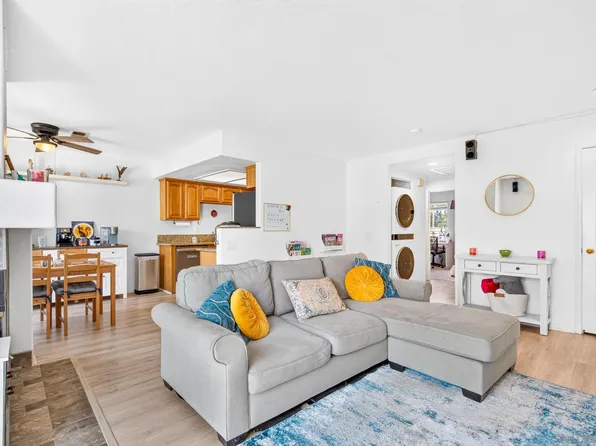 13945 Midland Rd, Poway, CA 92064
