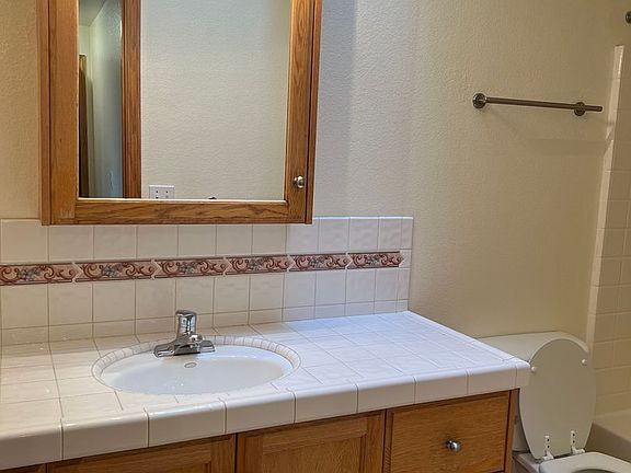 4th image of 1418 Merganser Dr