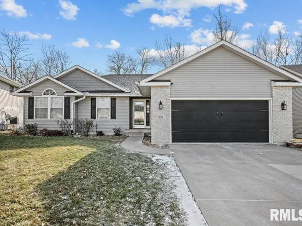 332 44th Ave, East Moline, IL 61244