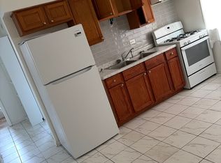8615 Grand Ave, River Grove, IL 60171