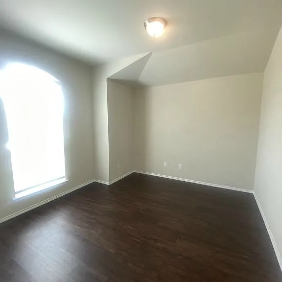 2604 Cortona St — Photo 26