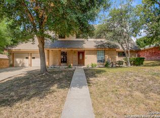 6327 Pickering Dr, Leon Valley, TX 78238