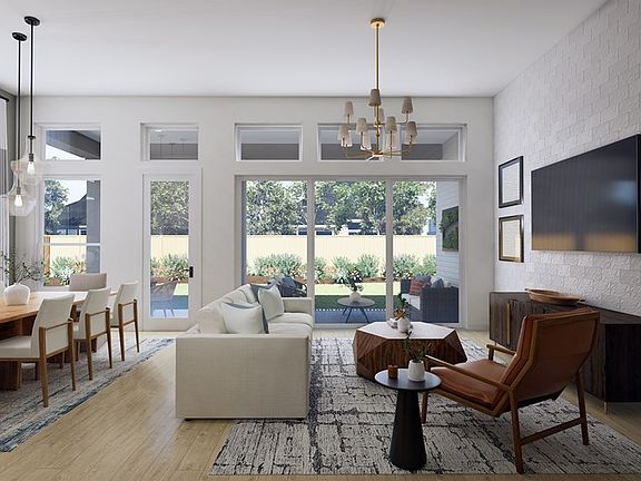 The Iris - Family Room