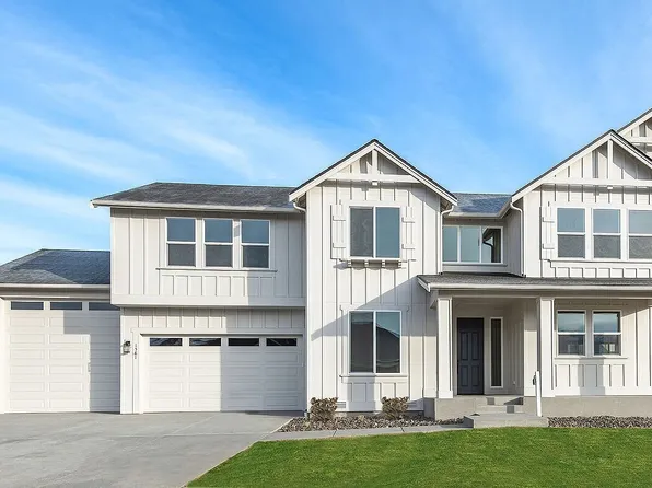1581 S Kelvin Court, East Wenatchee, WA 98802