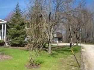 9934 Bell St, Newbury, OH 44065