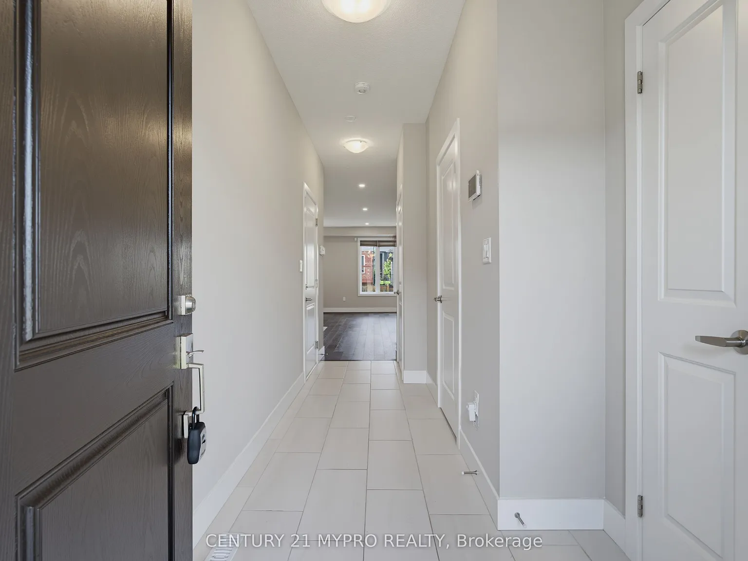 3 bed, $2,950 — Photo 4