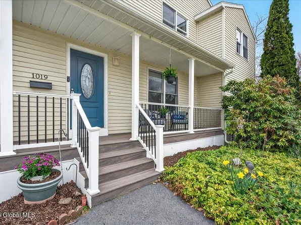 1019 Rose Avenue, Schenectady, NY 12303