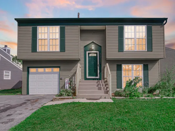 5939 Fillmore Pl, Merrillville, IN 46410