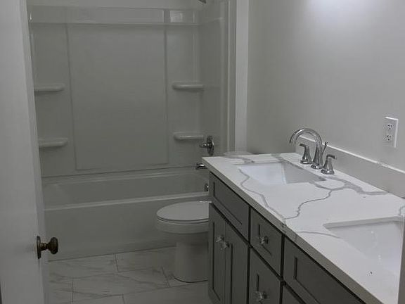 5th image of 315 Alyene Dr