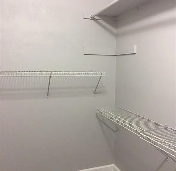 3305 Spaniel Dr — Photo 12