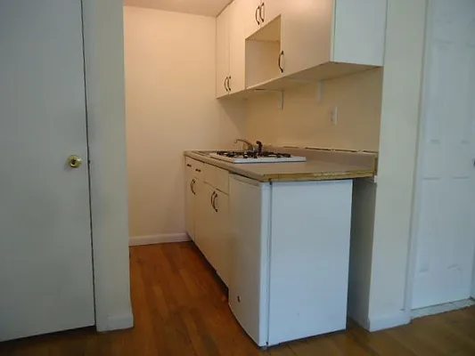 Rented by Hakeem Shahid, LREB | media 18