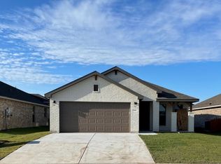 1805 Moon River Rd, Amarillo, TX 79118