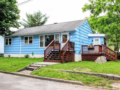 81 Ponham Street, Waterbury, CT, 06708