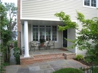 144 Spa Dr, Annapolis, MD 21403