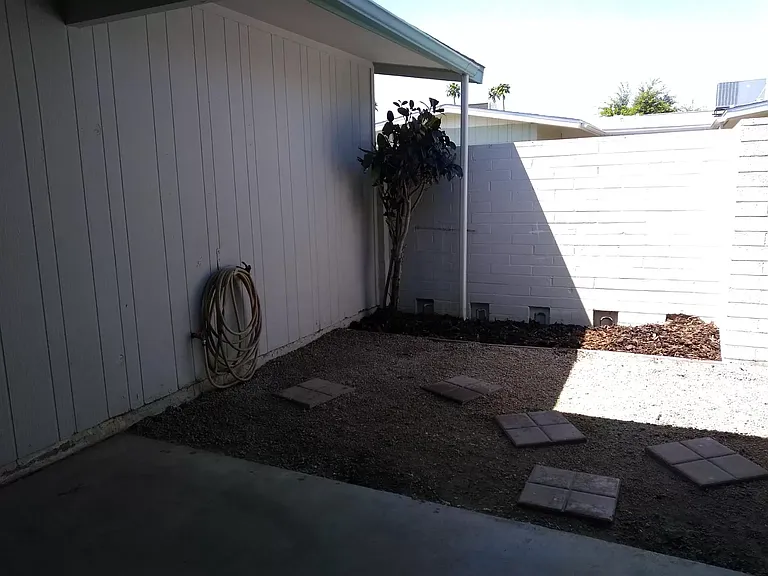 10620 W Coggins Dr — Photo 11