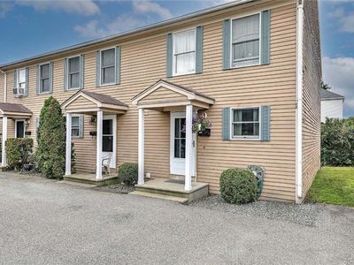 25 Sharon St #1, Cranston, RI, 02910