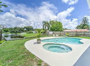 2084 Forest Dr, Clearwater, FL 33763