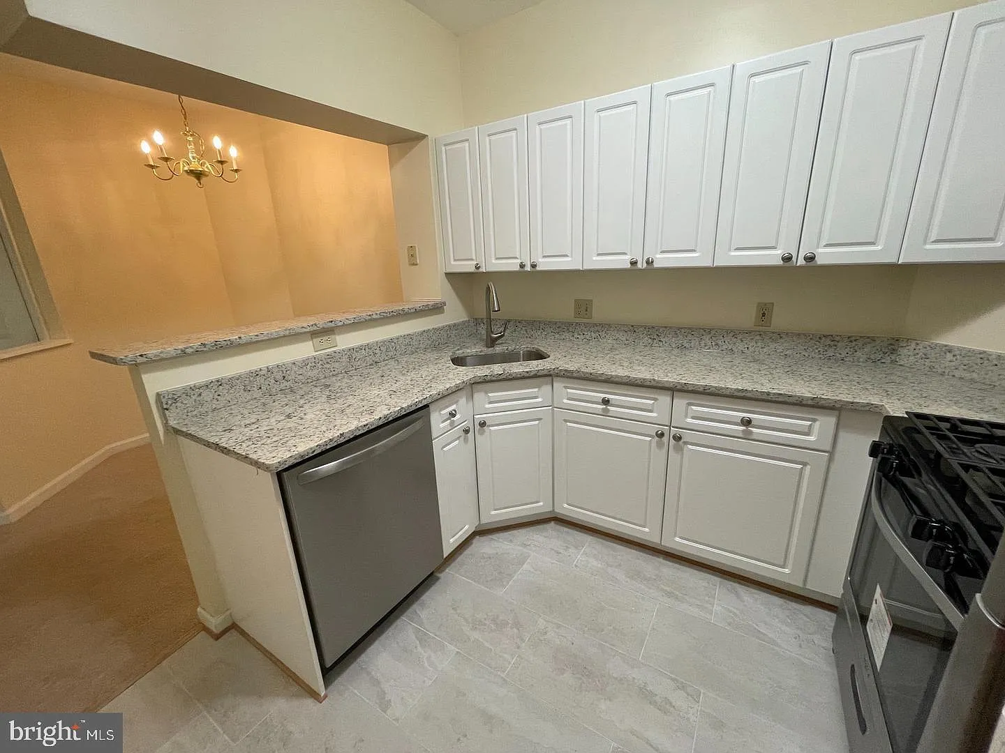 Worldgate Condo — Photo 2