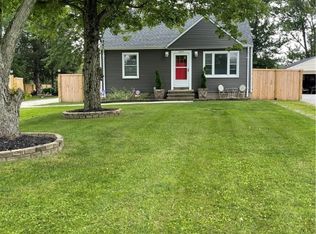 19615 Drake Rd, Strongsville, OH 44149