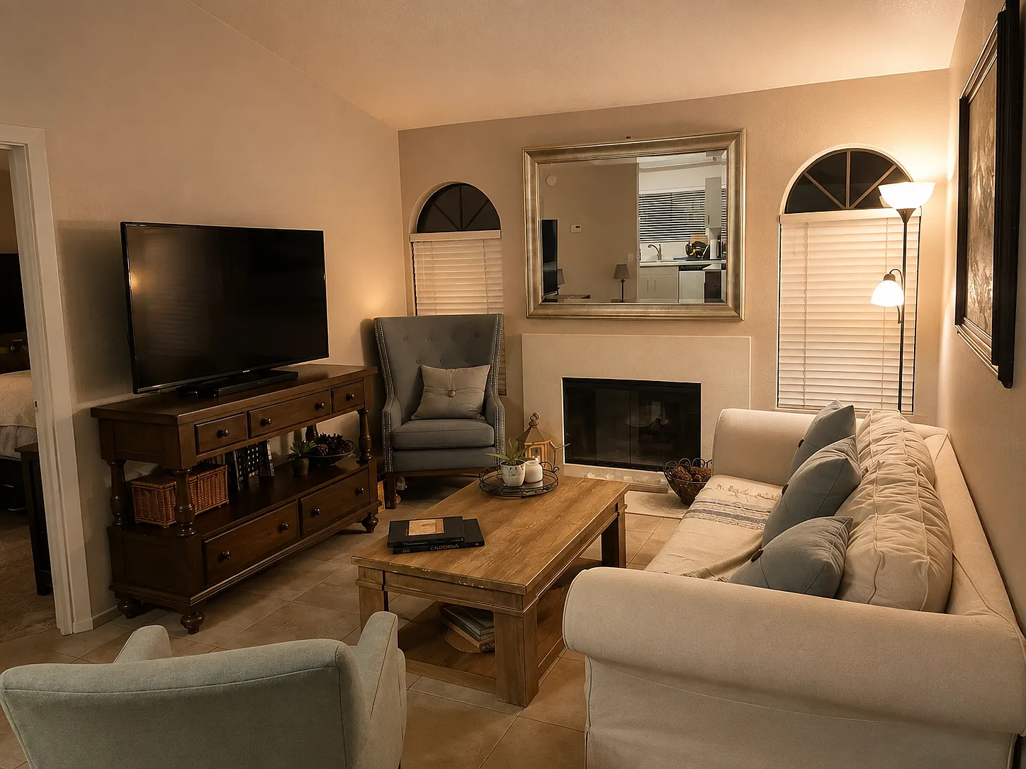 2 bed, 1600 sqft, $1,000 — Photo 2