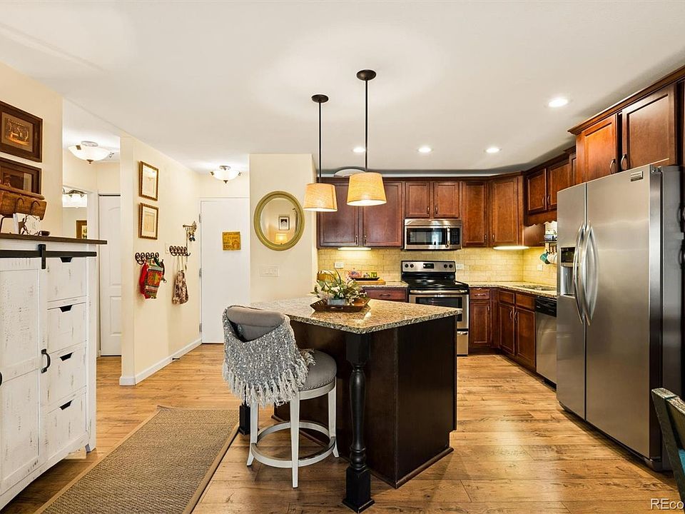 1st image of 785 S Alton Way #4B
