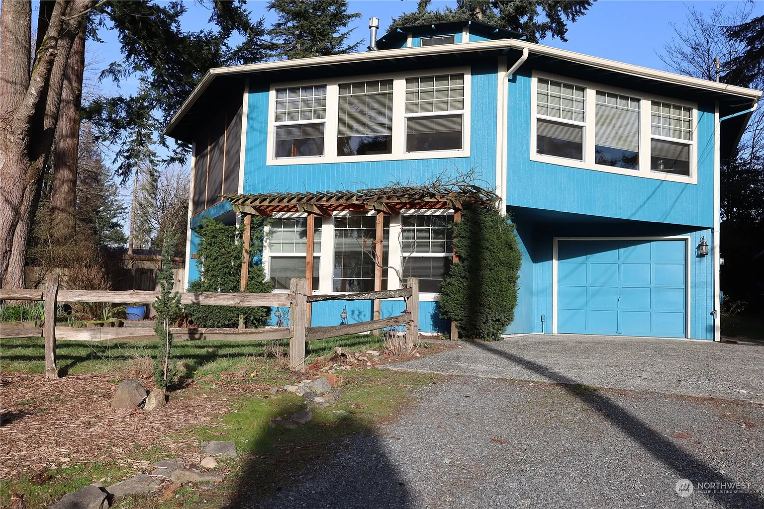 21011 Damson Road photo 1
