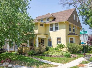 195 Alpine St, Dubuque, IA 52001