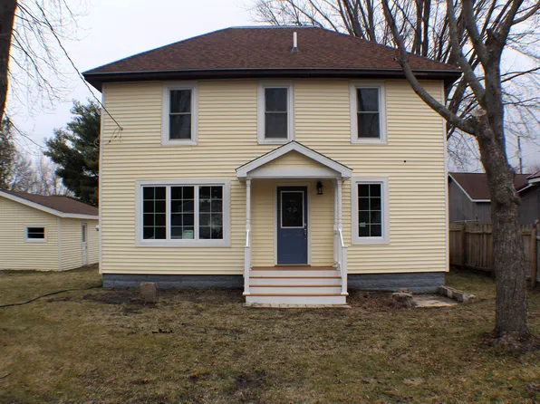 224 Monroe Ave, Tomah, WI 54660