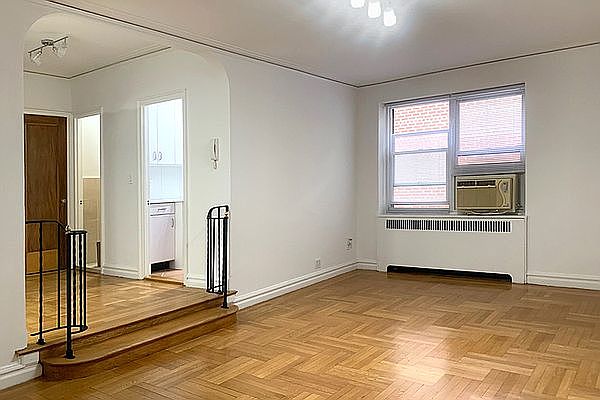 1st image of 161 E 88th St APT 5A