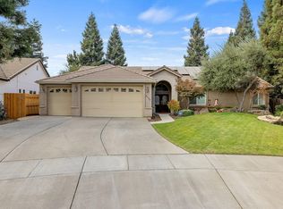 2035 N Cottonwood St, Visalia, CA
