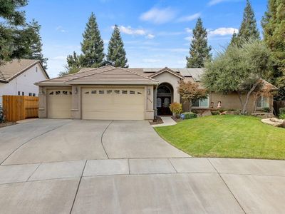2035 N Cottonwood Street, Visalia, CA, 93291