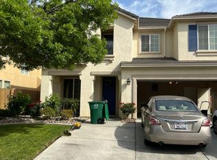 1126 Oatgrass Way, Los Banos, CA 93635