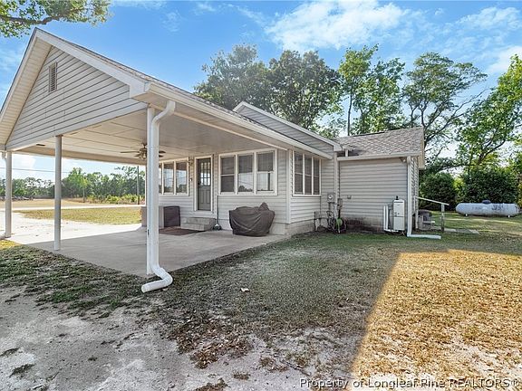 4th image of 520 Caton Rd