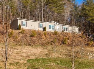 6004 Panther Creek Rd, Clyde, NC 28721