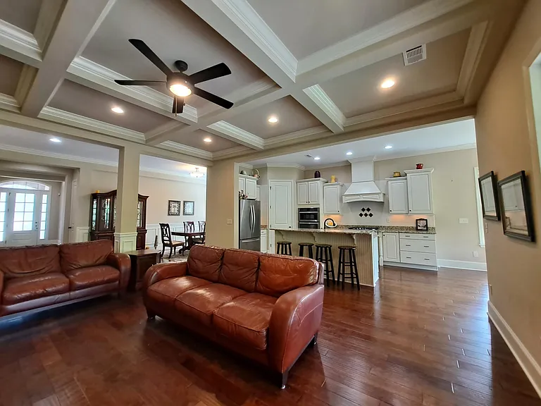 12170 Inglecrest Ln — Photo 16
