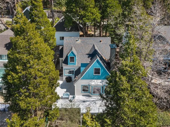 244 John Muir Rd, Lake Arrowhead, CA 92352