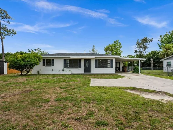 404 Leeland Heights BLVD W, LEHIGH ACRES, FL 33936