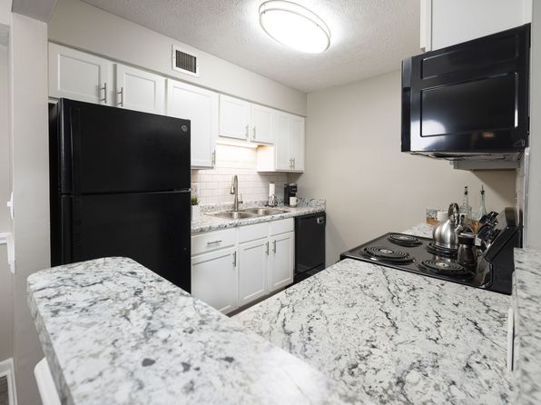 3911 Steam Mill Rd #N-15