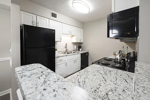 648 Cross Creek Photo 1