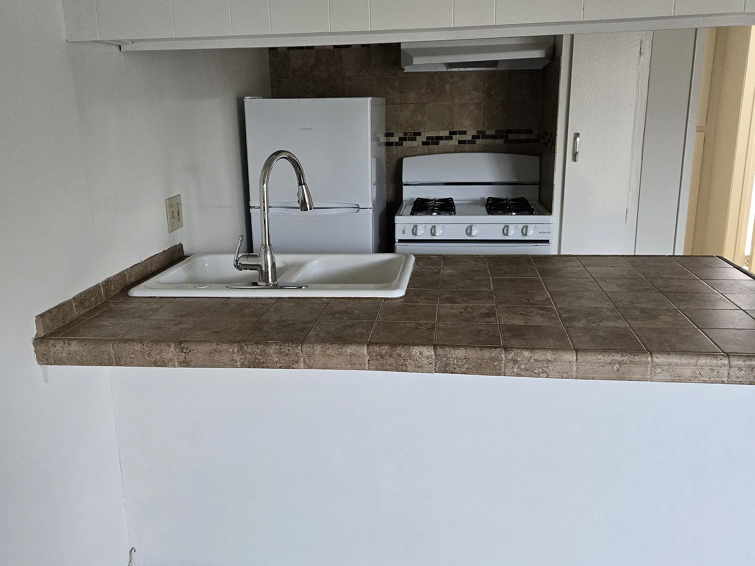 Studio, $1,485 — Photo 3