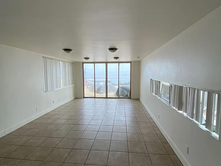 6569 Del Playa Dr — Photo 6