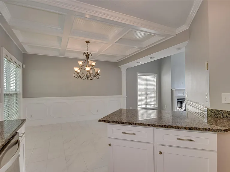 2909 Aylesbury Dr — Photo 13