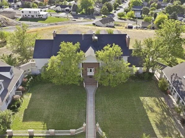 335 E 350 N, Millville, UT 84326