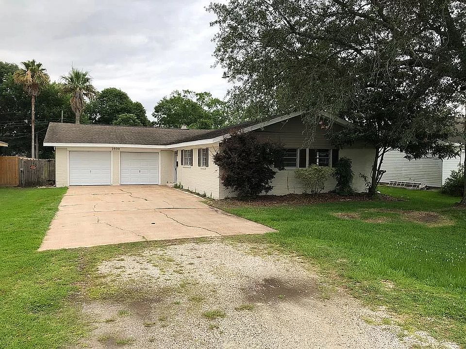 1st image of 2609 Hampton Ln