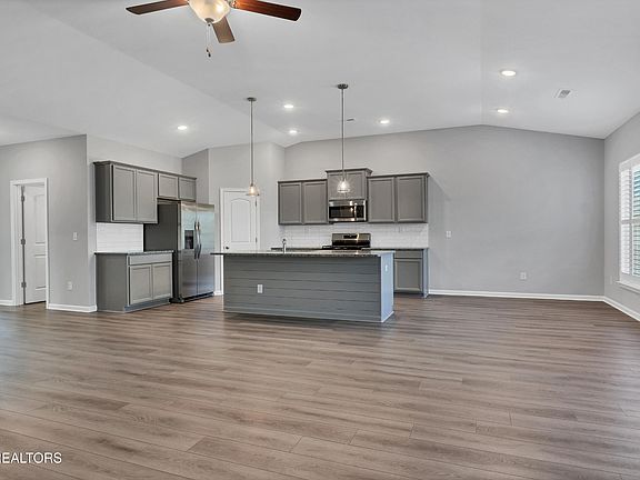 2nd image of 216 Clover Meadow Ln
