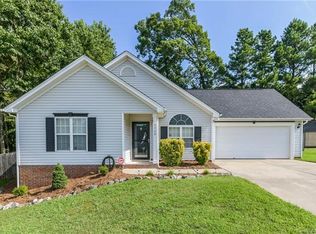 5729 Kemp Mundy Ln, Charlotte, NC 28216