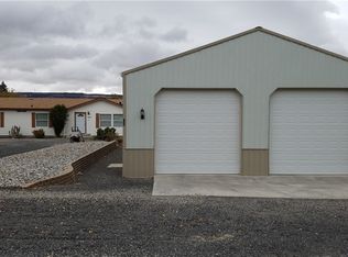 103 Sunset Dr, Electric City, WA 99123
